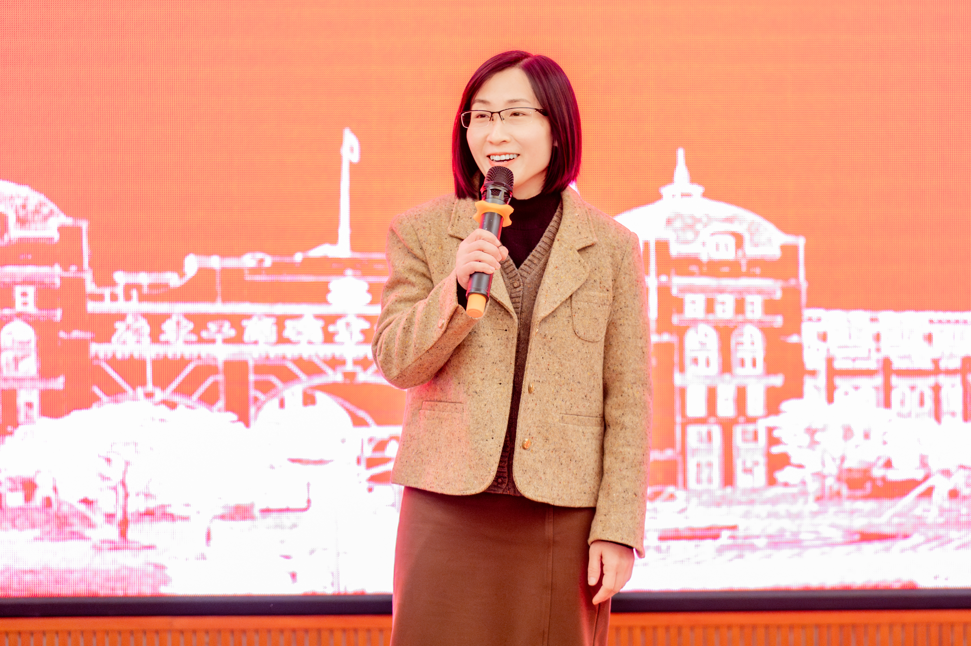 图10 梁伟莹院长讲话.jpg 图10 梁伟莹院长讲话.jpg