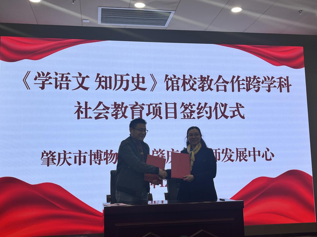 c2158d3ae09fbb363fc92009a62e2c2