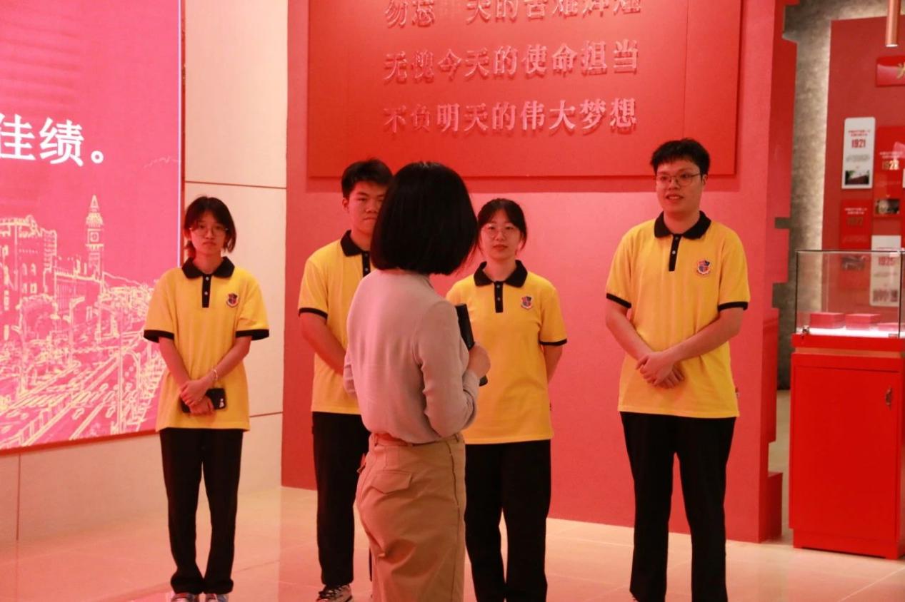 f8e725b8332c24ef00a4ec865bdd2fbb